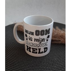 Mint11 - Mok - Mijn oom is mijn held - cadeau voor hem - kado voor hem - verjaardagscadeau - koffiemok - theemok - koffiebeker - theebeker