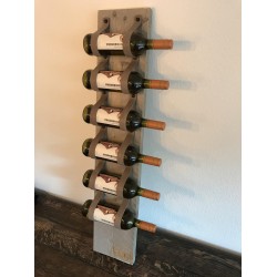 Wijnrek van hout en taupe leer - 1mtr hoog en plaats voor 6 wijnflessen - Wijnrek van steigerhout. Op te hangen of staand te plaatsen