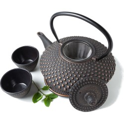 Tealøv THEE SET 1,25 LITER GIETIJZER | COMPLETE SET IN GESCHENKDOOS | Gietijzeren Theepot met Roestvrijstalen Zeef, Gietijzeren Theekopjes en Onderzetter | In Authentiek Japanse Stijl | Kambin Zwart - Koper