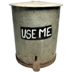 Emmer  - opdruk 'use me' - afvalemmer  - industrieel - trendy  -  H50cm