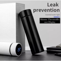 Slimme Thermosfles met LCD display - Isolatiefles 500 milliliter - Dubbelwandige Thermosfles - Thermosbeker - Isoleerfles - Thermoskan - Travel Mug - bidon drinkfles - Koffiebeker - Drinkflessen - Smart Thermos - Metaal