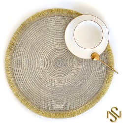 Placemats - 4-delig - Tafeldecoratie - Ronde placemats - Goud - Onderlegger - Luxe placemats - Hittebestendig - Anti-slip